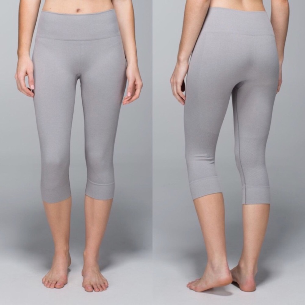Lululemon Seamlessly Street Crop Heathered Grey